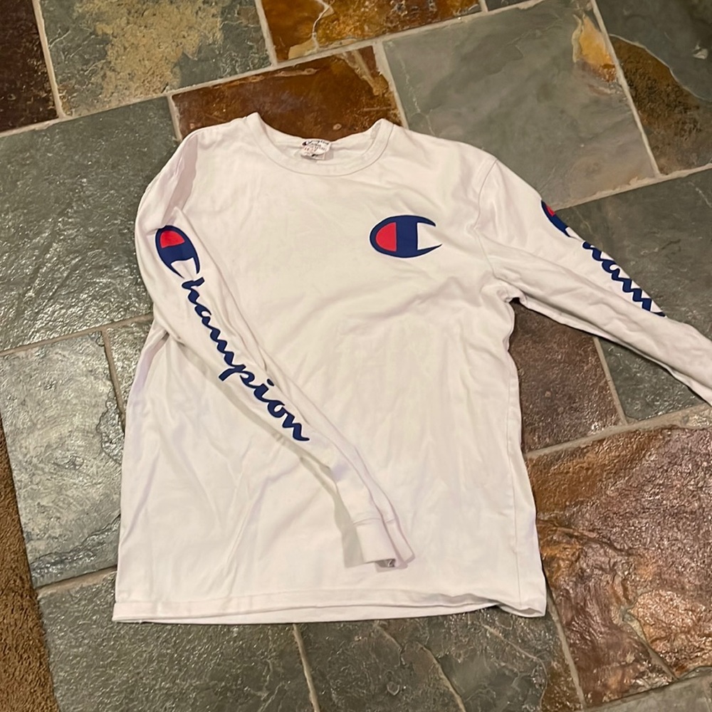 Champion long sleeve. Size large. White
